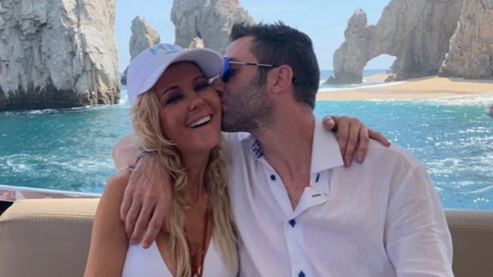 Tara Reid y su novio Nathan Montpetit-Howar