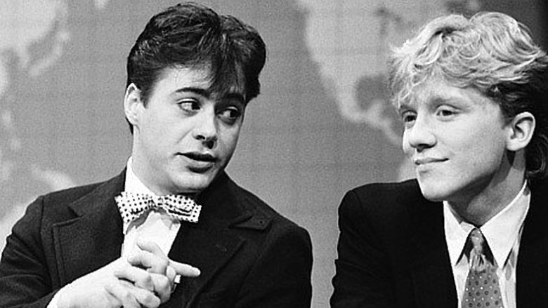 Robert Downey Jr. y Anthony Michael Hall en SNL