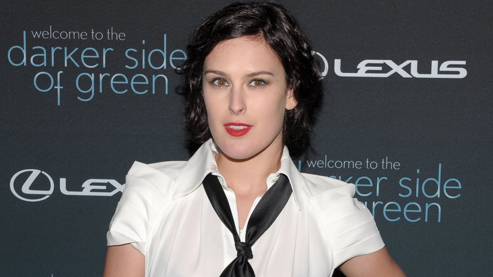 Rumer Willis en un corto bob