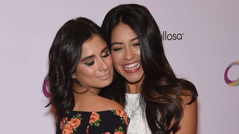 Diane Guerrero y Gina Rodriguez