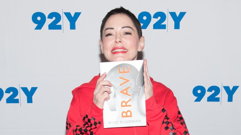 Rose McGowan promueve su nueva memoria 'Brave'