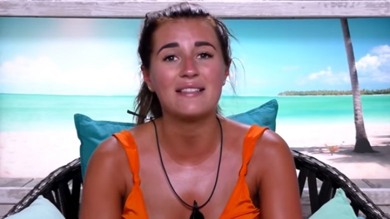 Dani Dyer en el confesionario de 'Love Island'