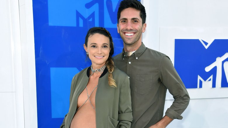 Laura Perlongo y Nev Schulman en los MTV VMA