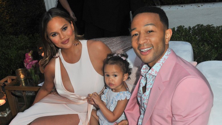 Chrissy Teigen y John Legend