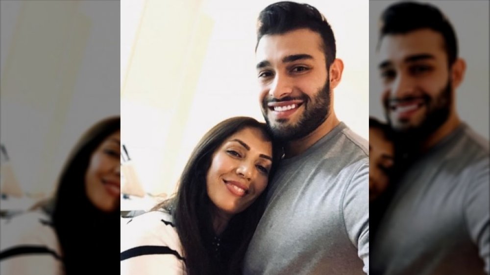 La madre de Sam Asghari, Sam Asghari