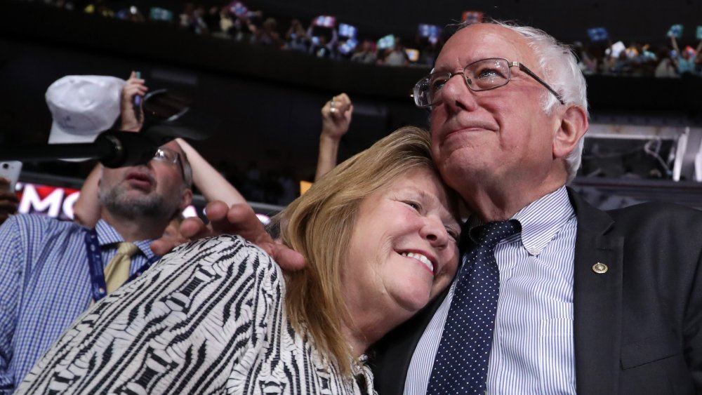 Jane Sanders y Bernie Sanders