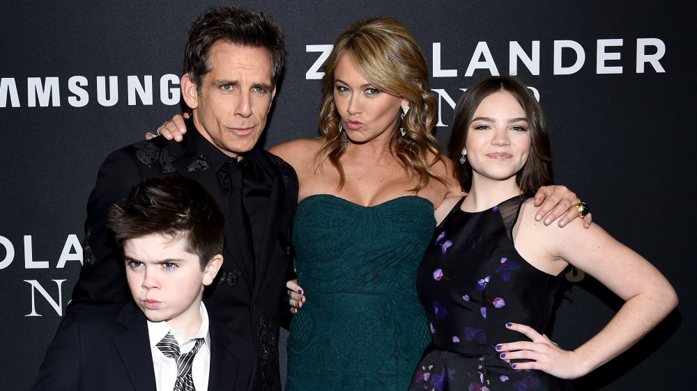 Quinlin Stiller, Ben Stiller, Christine Taylor, Ella Stiller en el estreno mundial de "Zoolander 2" en Alice Tully Hall el 9 de febrero de 2016 en la ciudad de Nueva York. 