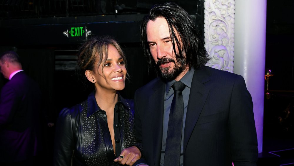 Halle Berry y Keanu Reeves