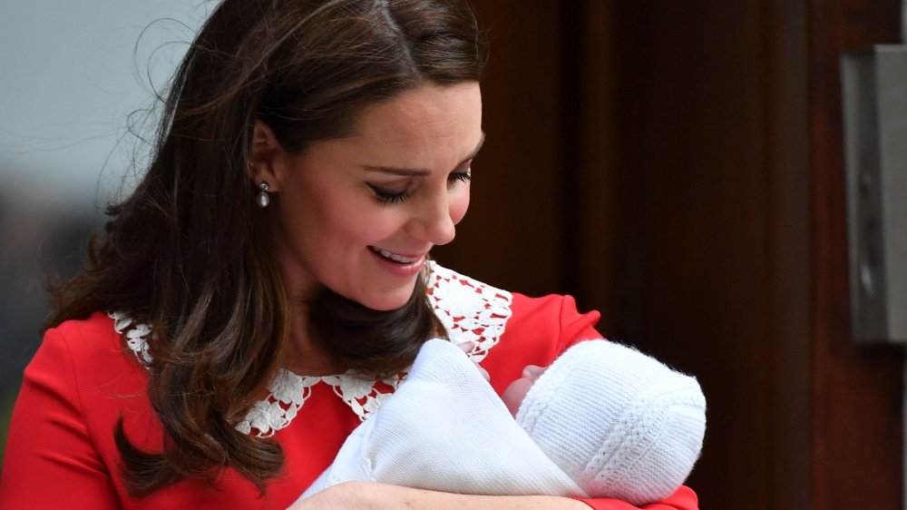 Kate Middleton con el Príncipe Louis