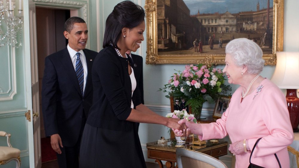 Barack Obama, Michelle Obama y la reina Isabel