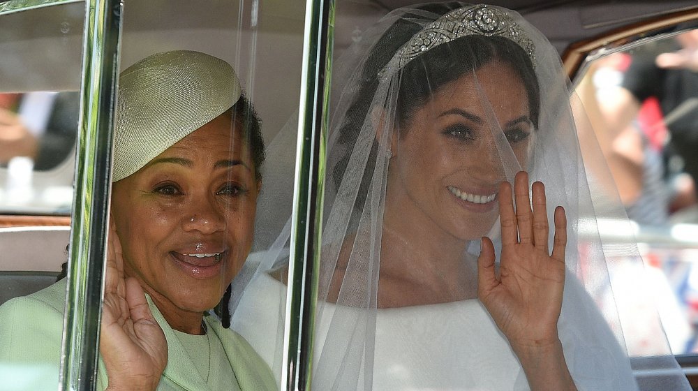 Doria Ragland, Meghan Markle y el Príncipe Harry