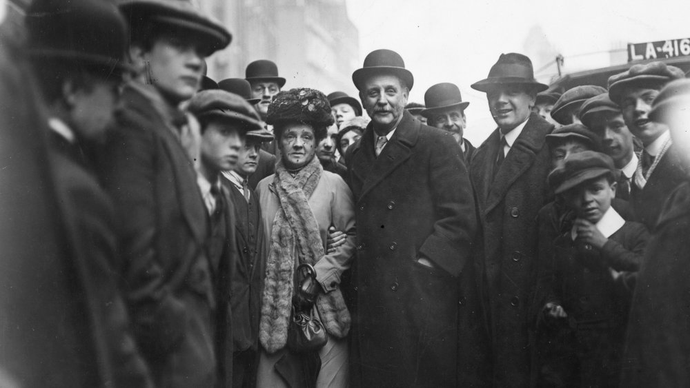 La abuela de Angela Lansbury, Bessie, y el abuelo George Lansbury