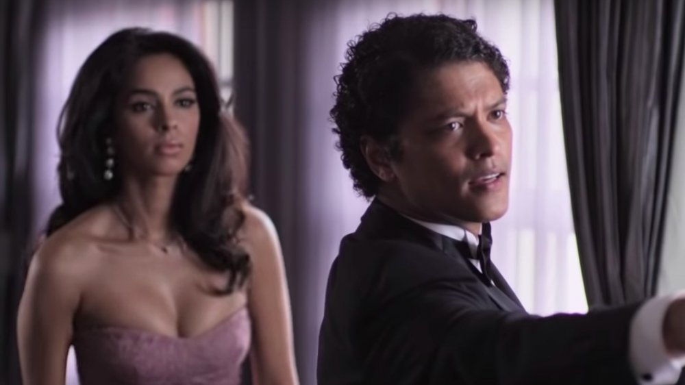 Jessica Caban, Bruno Mars