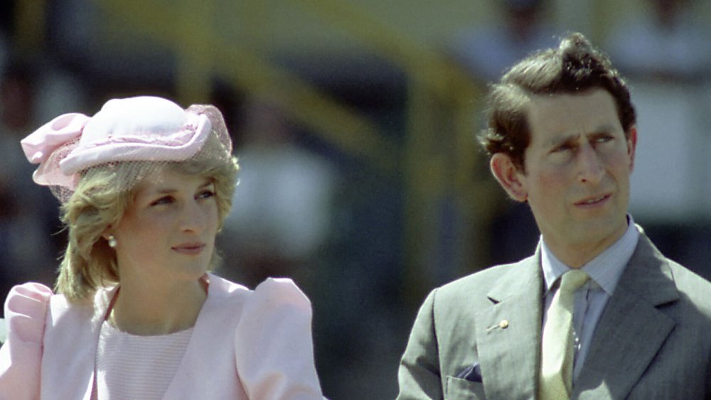 La princesa Diana y el príncipe Carlos 