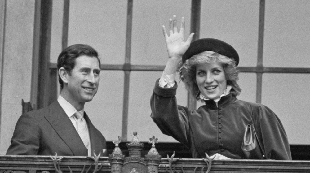 La princesa Diana y el príncipe Carlos 