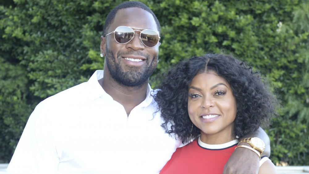 Taraji P. Henson y Kelvin Hayden con gafas de sol