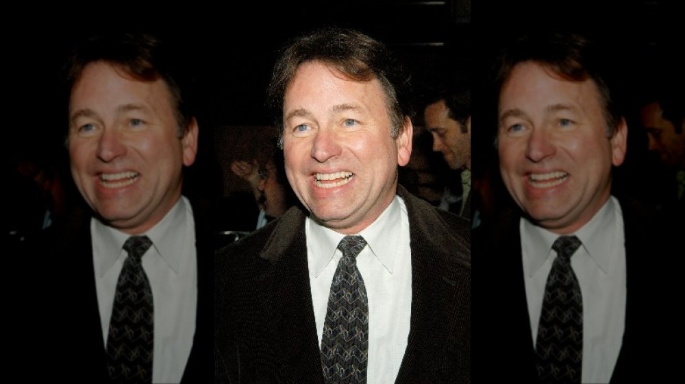 John Ritter sonriendo grande