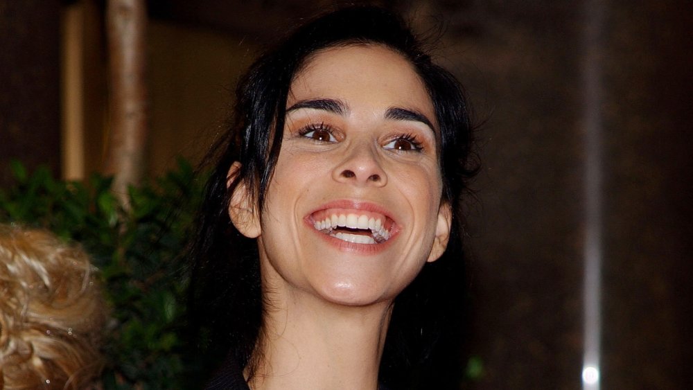 Sarah Silverman riendo