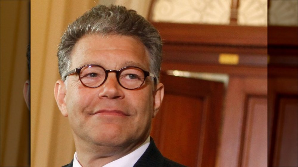 Al Franken sonriendo