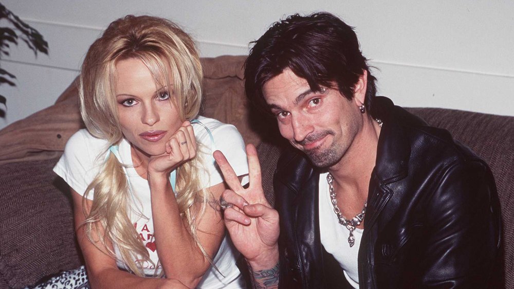 Pamela Anderson y Tommy Lee entre bastidores en un ensayo para los American Music Awards