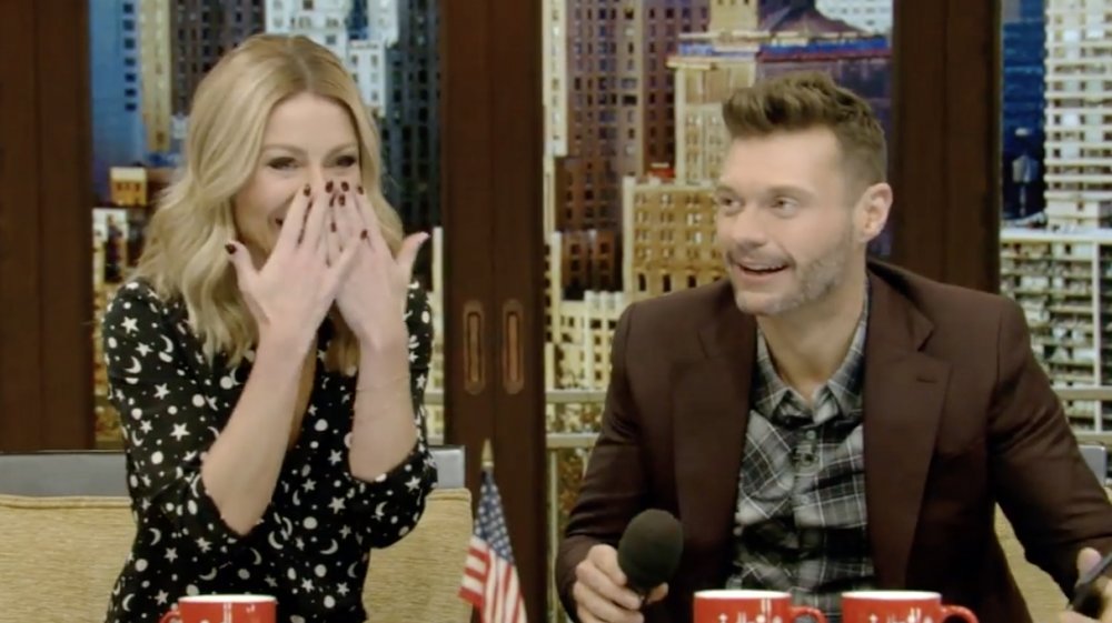 Kelly Ripa a punto de llorar en el aire junto a Ryan Seacrest