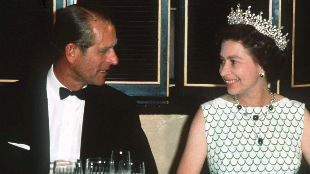 El Príncipe Felipe y la Reina Isabel en un banquete en Canadá.