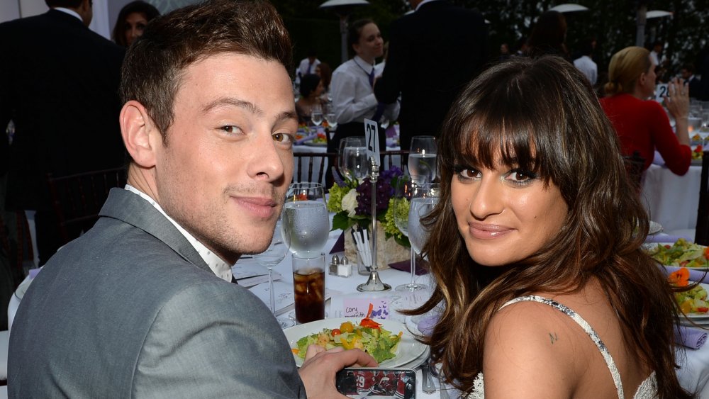 Cory monteith y lea michele en la duodécima bola anual de mariposa crisálida 