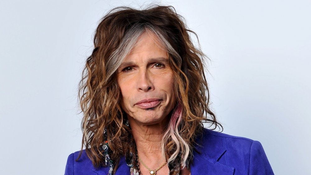 Steven Tyler entre bastidores en American Idol de Fox 