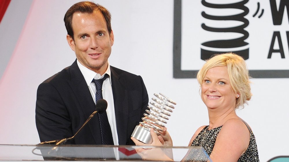 Will arnett y amy poehler en la 14a entrega anual de premios webby 