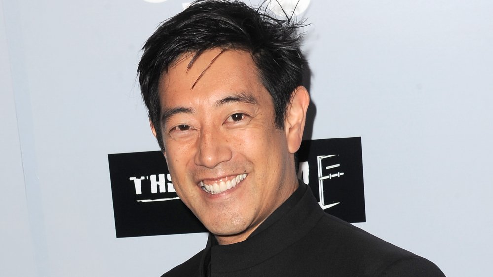 La personalidad de televisión Grant Imahara llega para el estreno de The Asylum's 