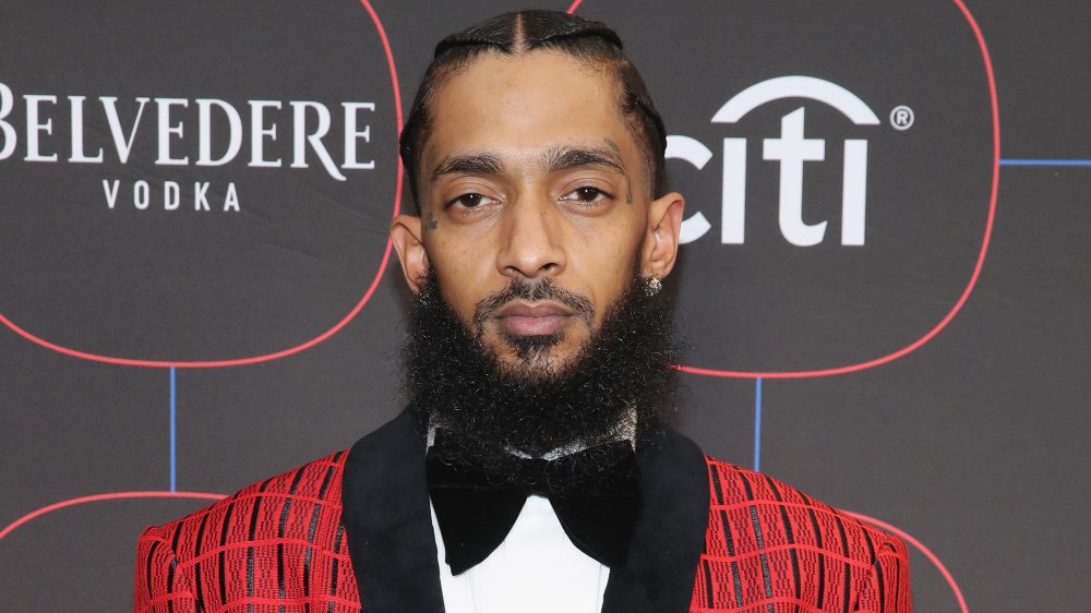 Nipsey Hussle en la fiesta pre-Grammy de WarnerMusic 