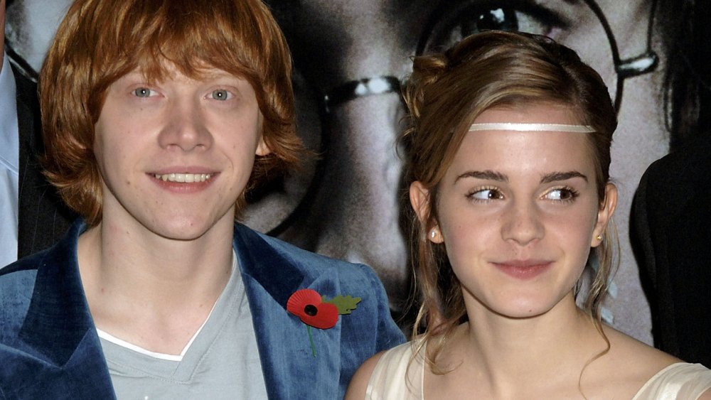 Rupert Grint y Emma Watson en el estreno de Harry Potter y el cáliz de fuego