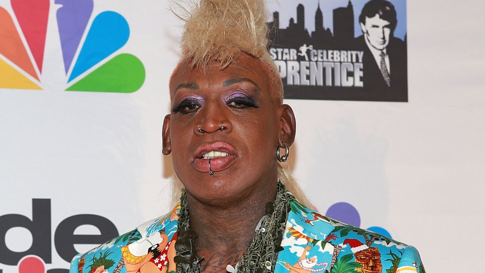 Dennis Rodman en el estreno de The All-Star Apprentice 