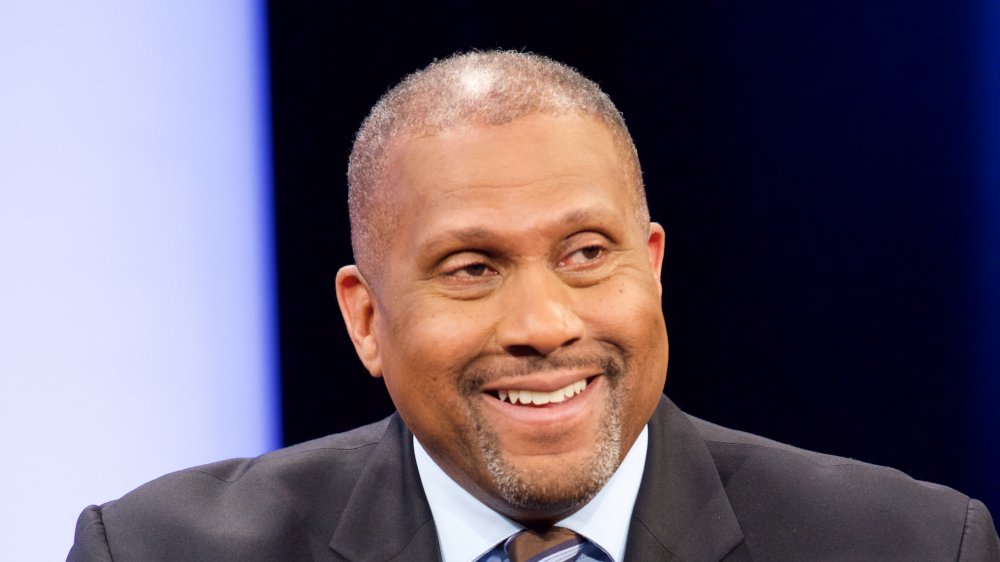 Tavis Smiley en Courting Justice con Tavis Smiley en 2016