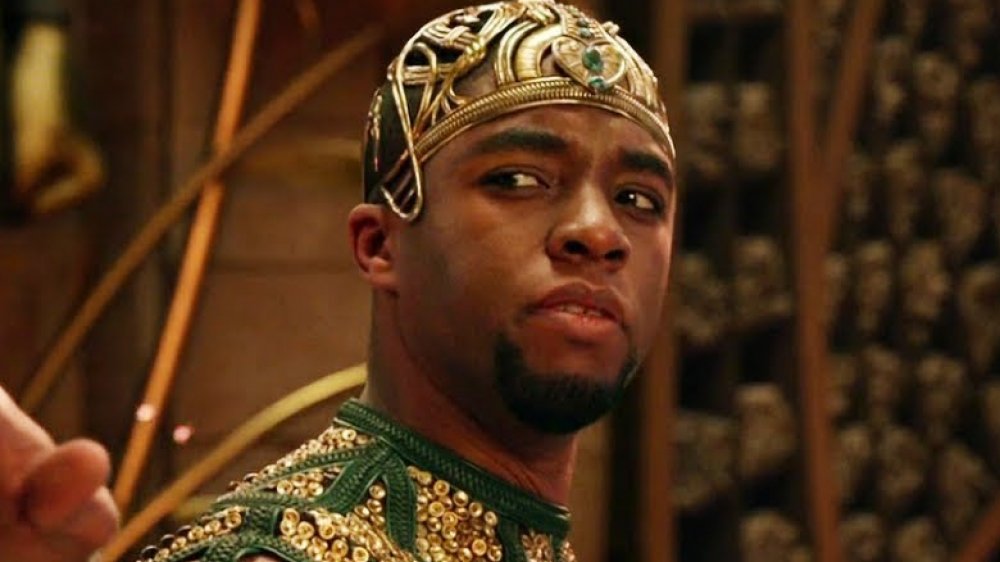 Chadwick Boseman en una escena de Dioses de Egipto 