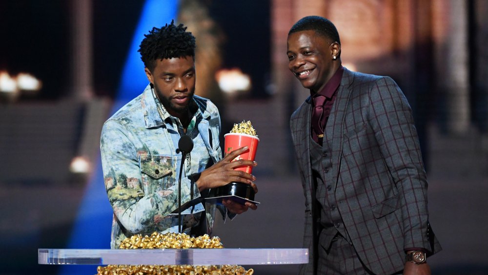 Chadwick Boseman y James Shaw Jr. en los MTV Movie and TV Awards 2018