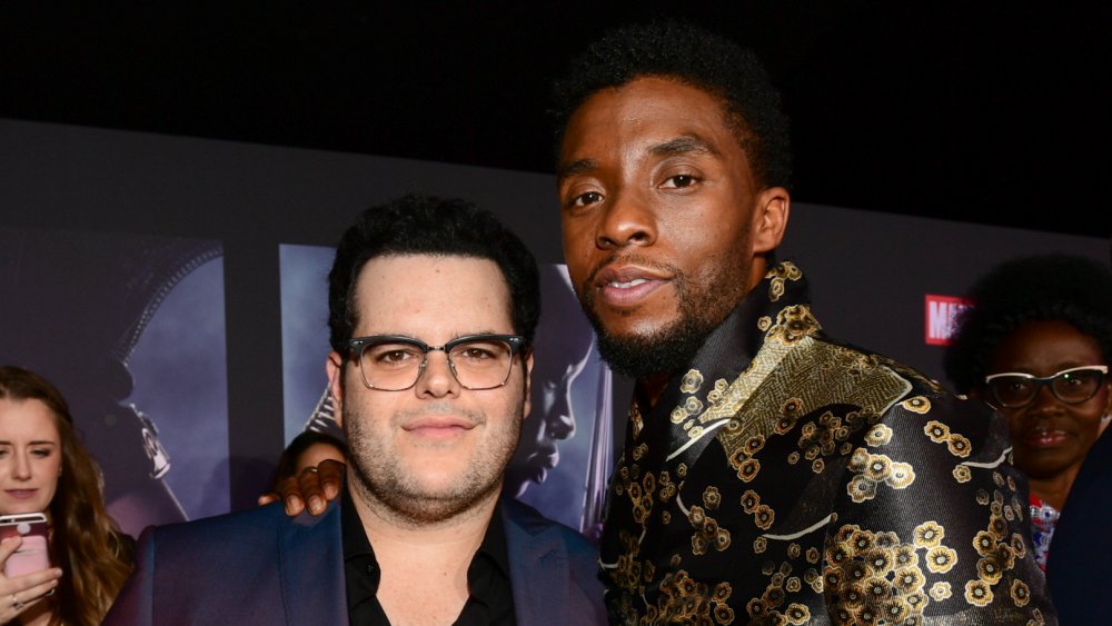 Josh Gad y Chadwick Boseman