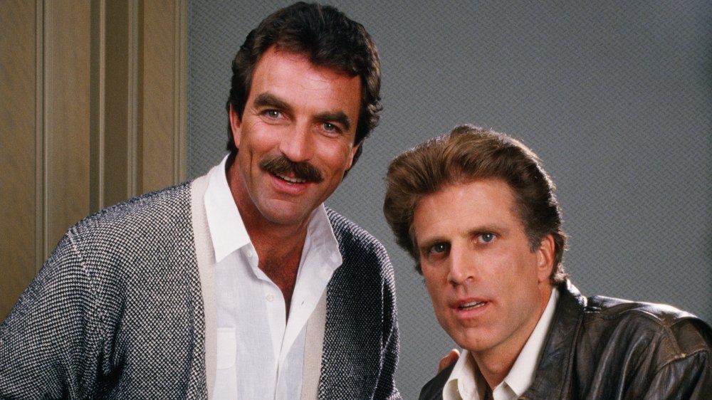 Tom Selleck y Ted Danson posando para un retrato en 1988