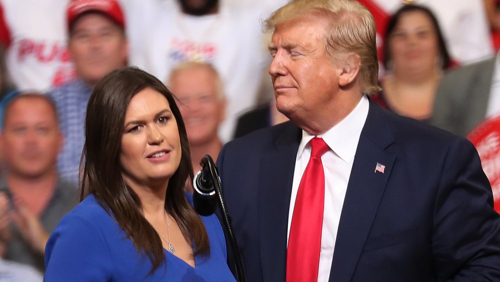 Sarah Sanders Donald Trump