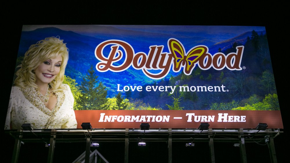 Cartel de Dollywood