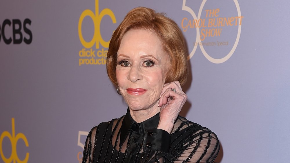 Carol Burnett en el Show de Carol Burnett 50th Anniversary Special