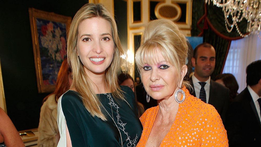 Ivanka e Ivana Trump en una exposición de arte en Nueva York 