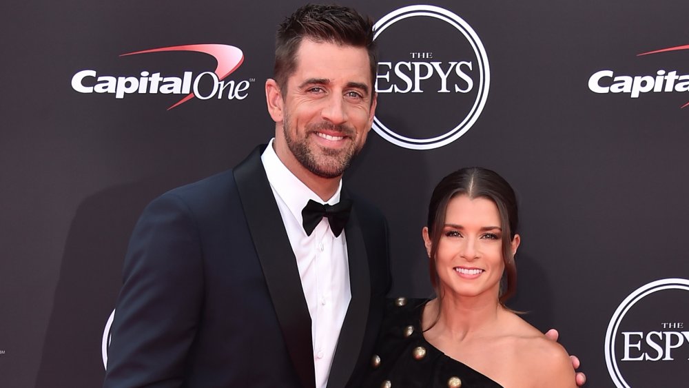 Aaron Rodgers y Danica Patrick