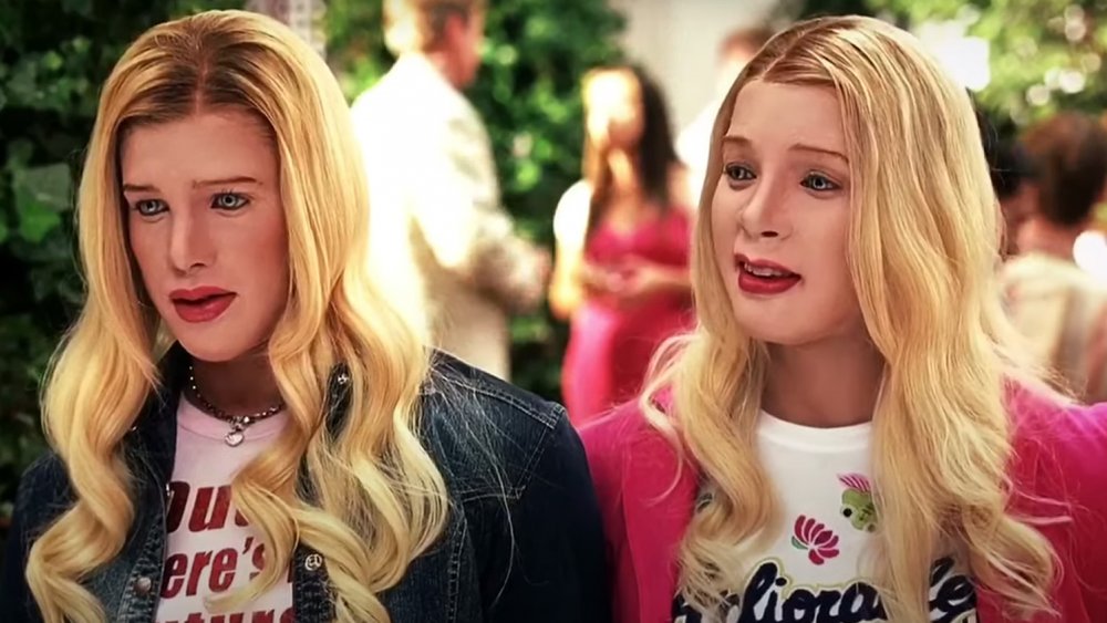 Shawn y Marlon Wayans en una escena de White Chicks