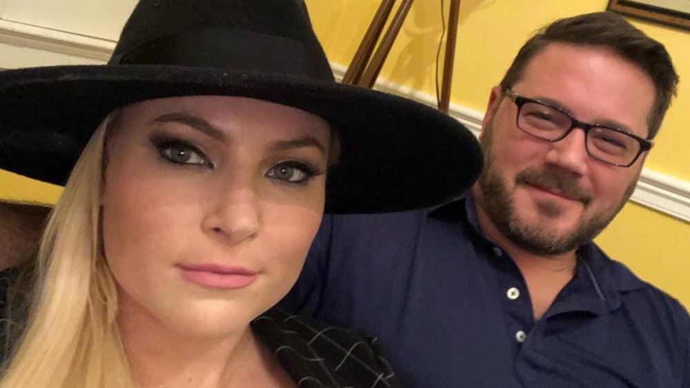 Meghan McCain y Ben Domenech posando para un selfie en Instagram