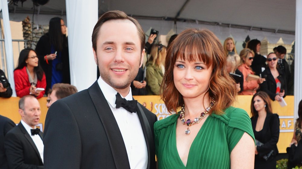 Alexis Bledel y Vincent Kartheiser