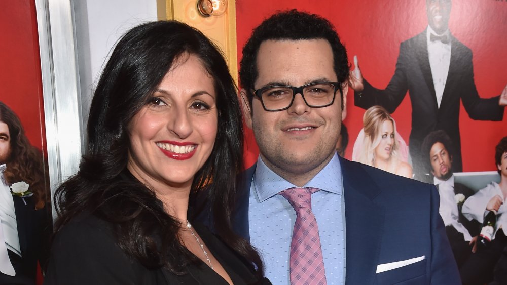 Ida Darvish y Josh Gad