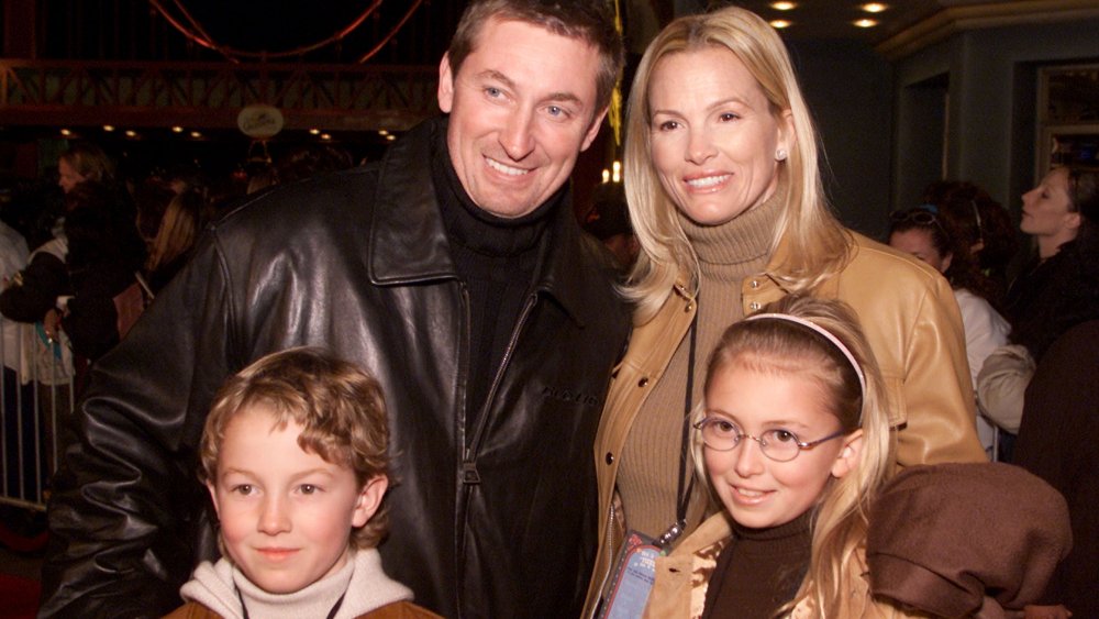 La familia Gretzky en Disney's California Adventure 2001