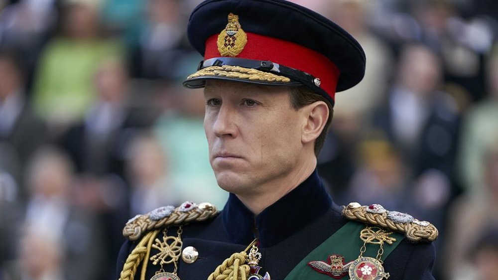 Tobias Menzies como el príncipe Felipe en The Crown