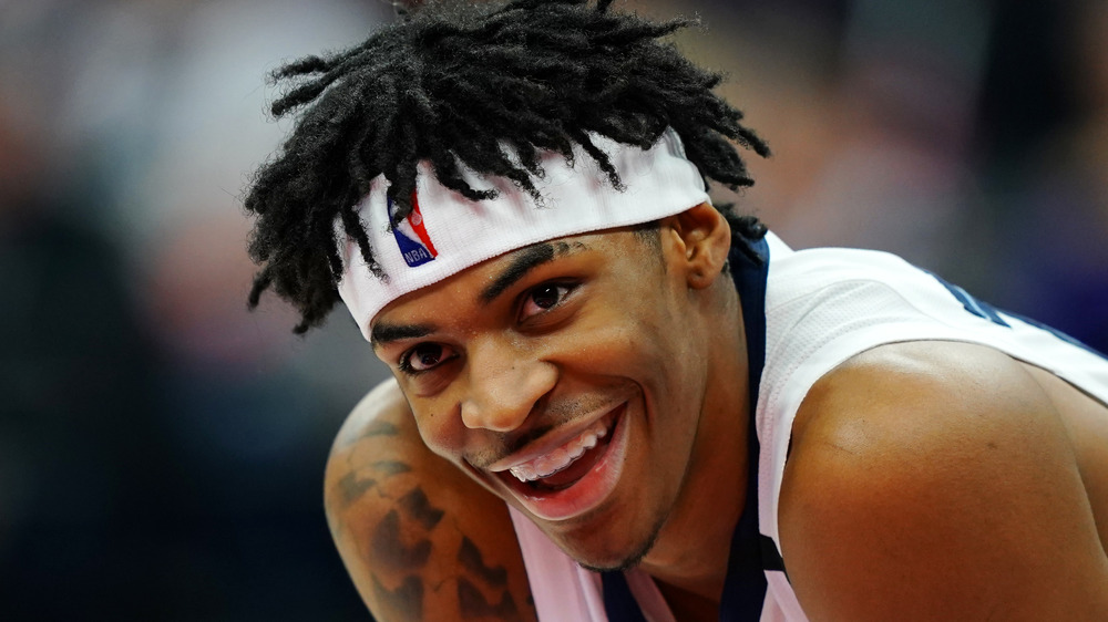 Ja Morant sonriendo 